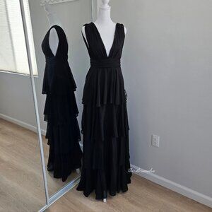 Lulus Amazing Evening Black Tiered Maxi Dress Sleeveless Small New With Tags $99